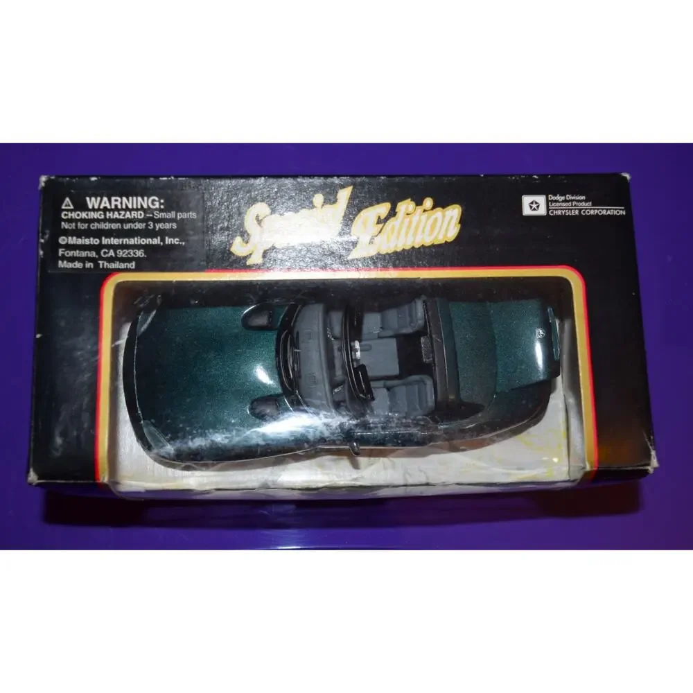 VTG 1995 Maisto DOGE VIPER RT/10 CONV. 1/24 scale Promo Model EMERALD ORIG.BOX